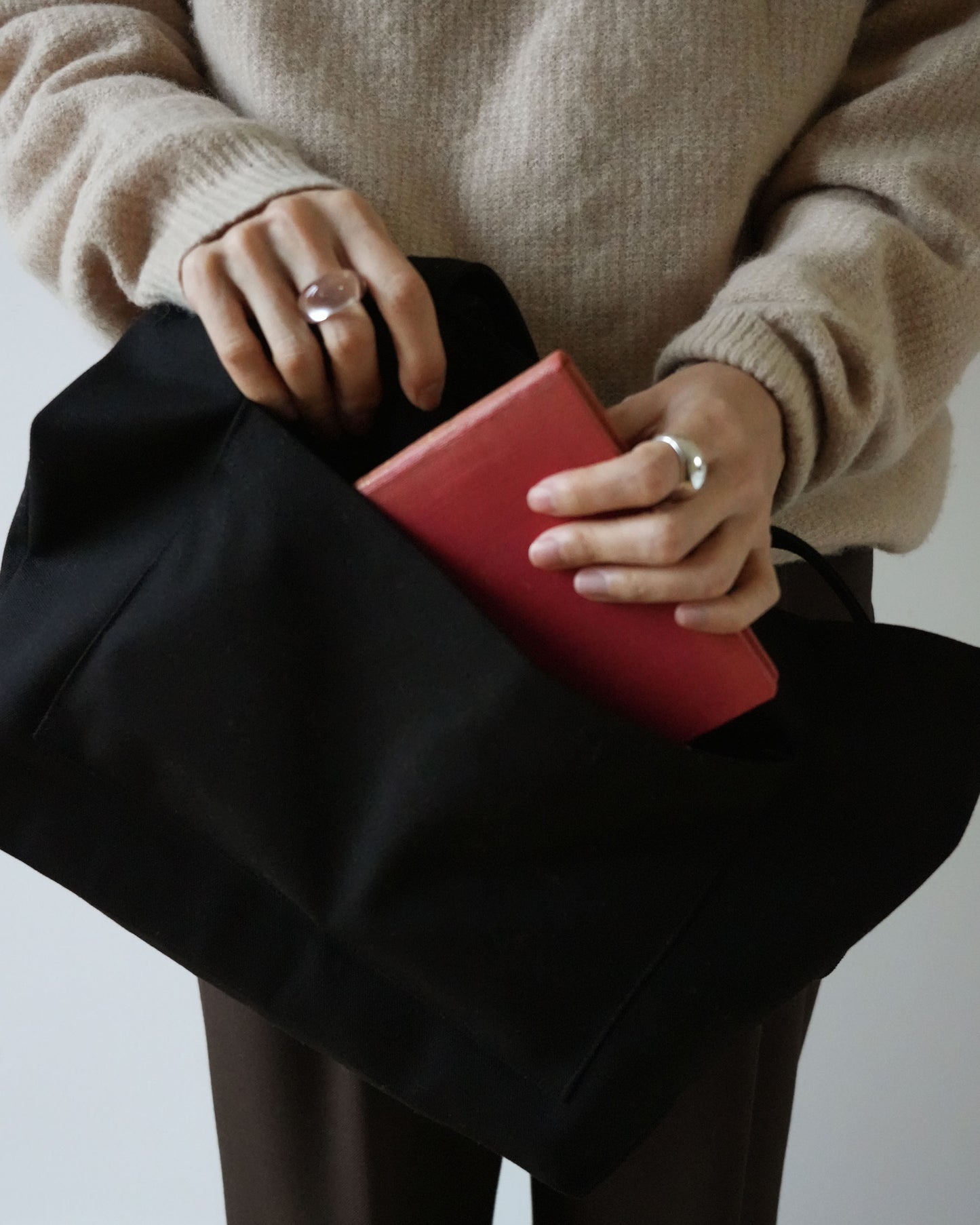 TOTE BAG, L’ESPRIT CRÉATEUR (Black)