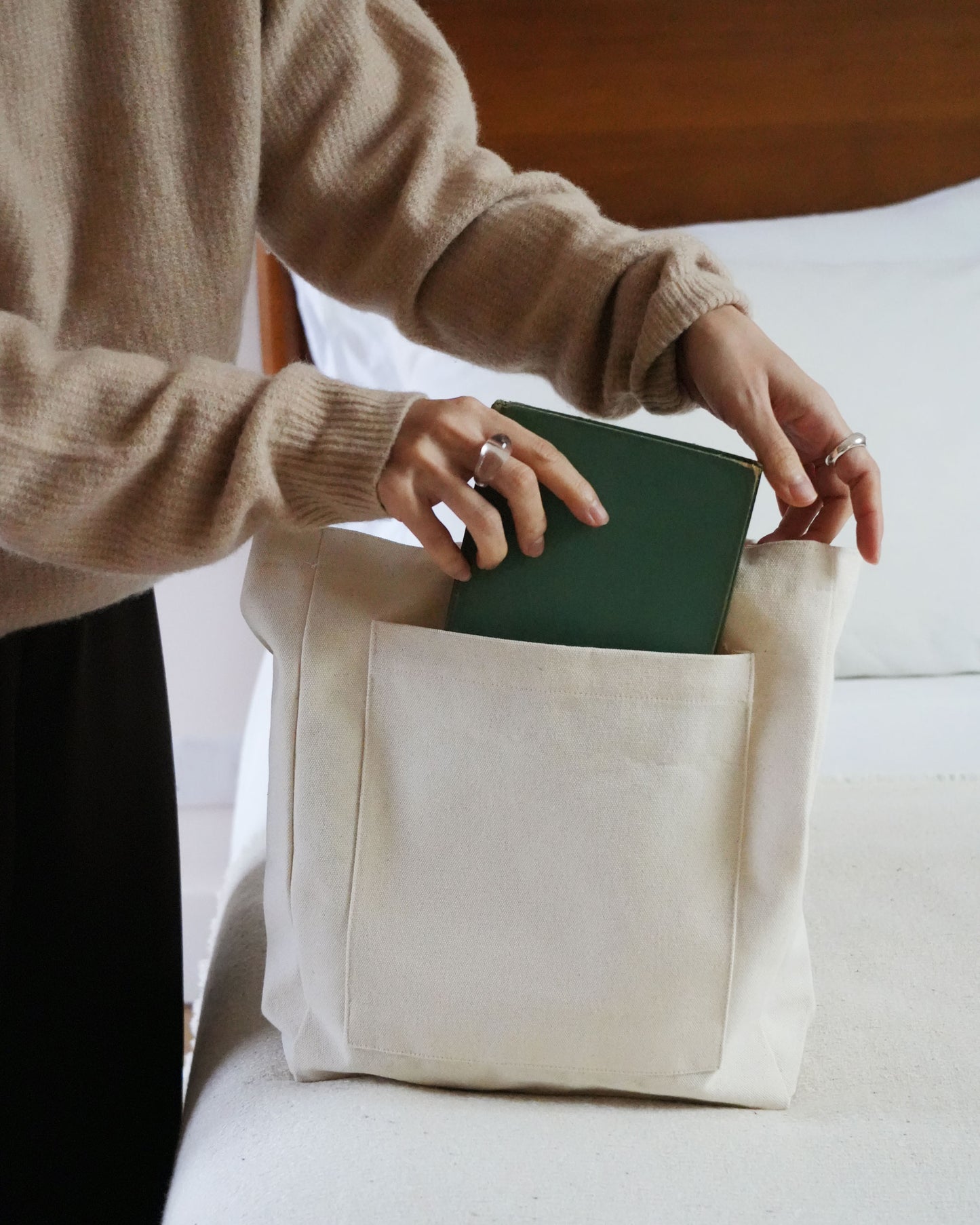 TOTE BAG, L’ESPRIT CRÉATEUR (Ivory)
